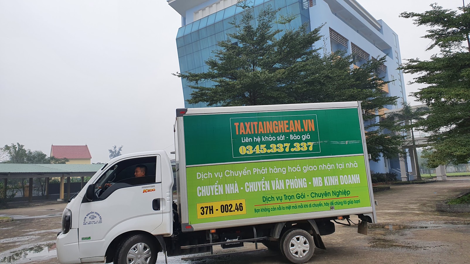 xe tải thành vinh